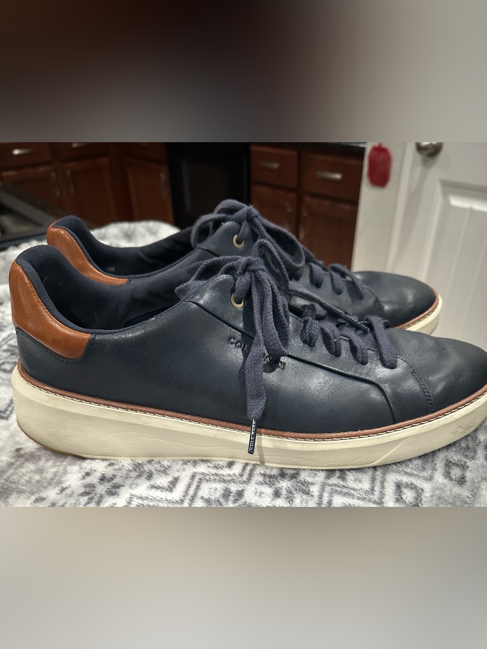Cole Haan  men Navy Leather  Grand Pro Sneakers 13 m